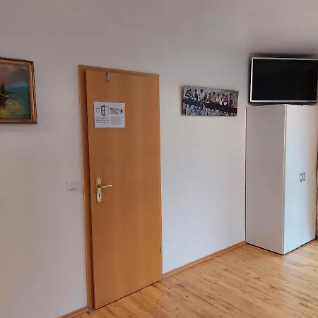 Zimmervermietung Schnackenberg * Vollersode